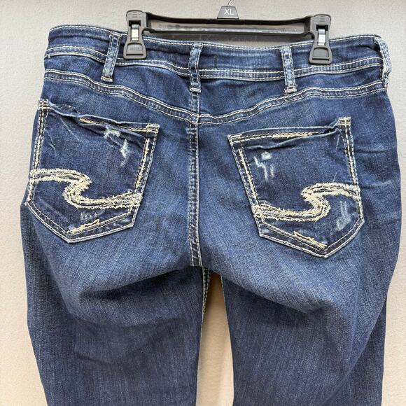 Silver Jeans Women's 30x22.5 (10) Dark Blue Suki Capris Distressed Preppy Summer - Picture 3 of 13